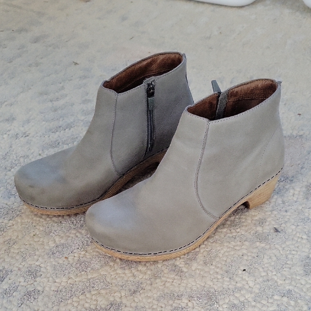 Dansko Gray Leather Ankle Booties MARIA